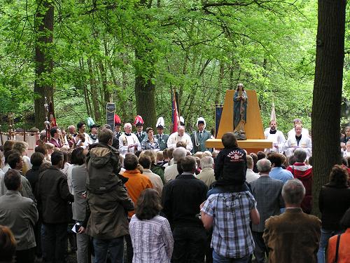 07DieAndacht-500x375