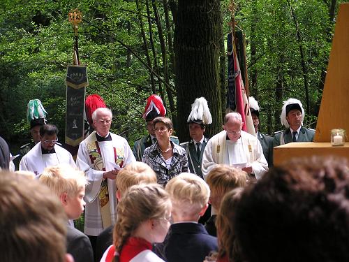 11KlerikerundSchuetzen-500x375