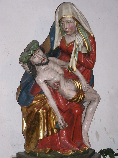 Kerzenkapelle - Marien-Statue-400x533